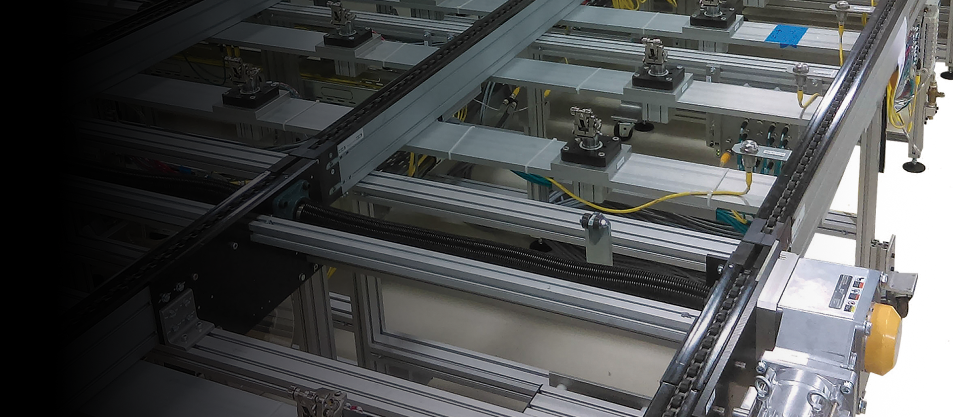 Modu-Con 3 - Heavy-Duty Pallet Conveyor System | AMC