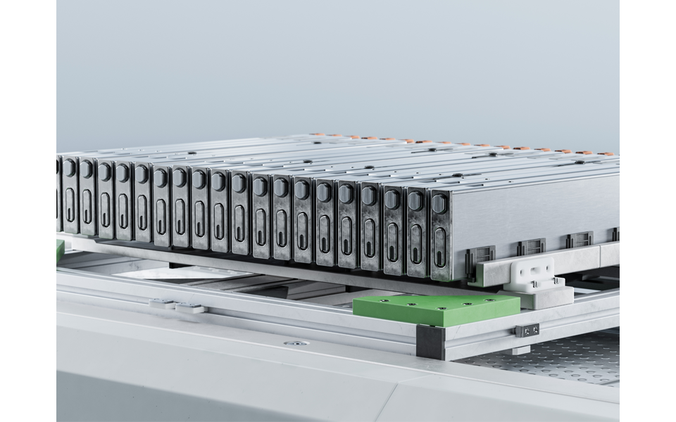 Modu-Con 6 (MOD6) - high-speed twin-strand conveyor for battery assembly