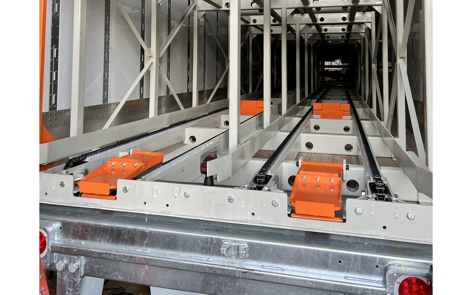 AMC’s JIT Trailers - Multi-Lane Capacity and Flexible Unloading